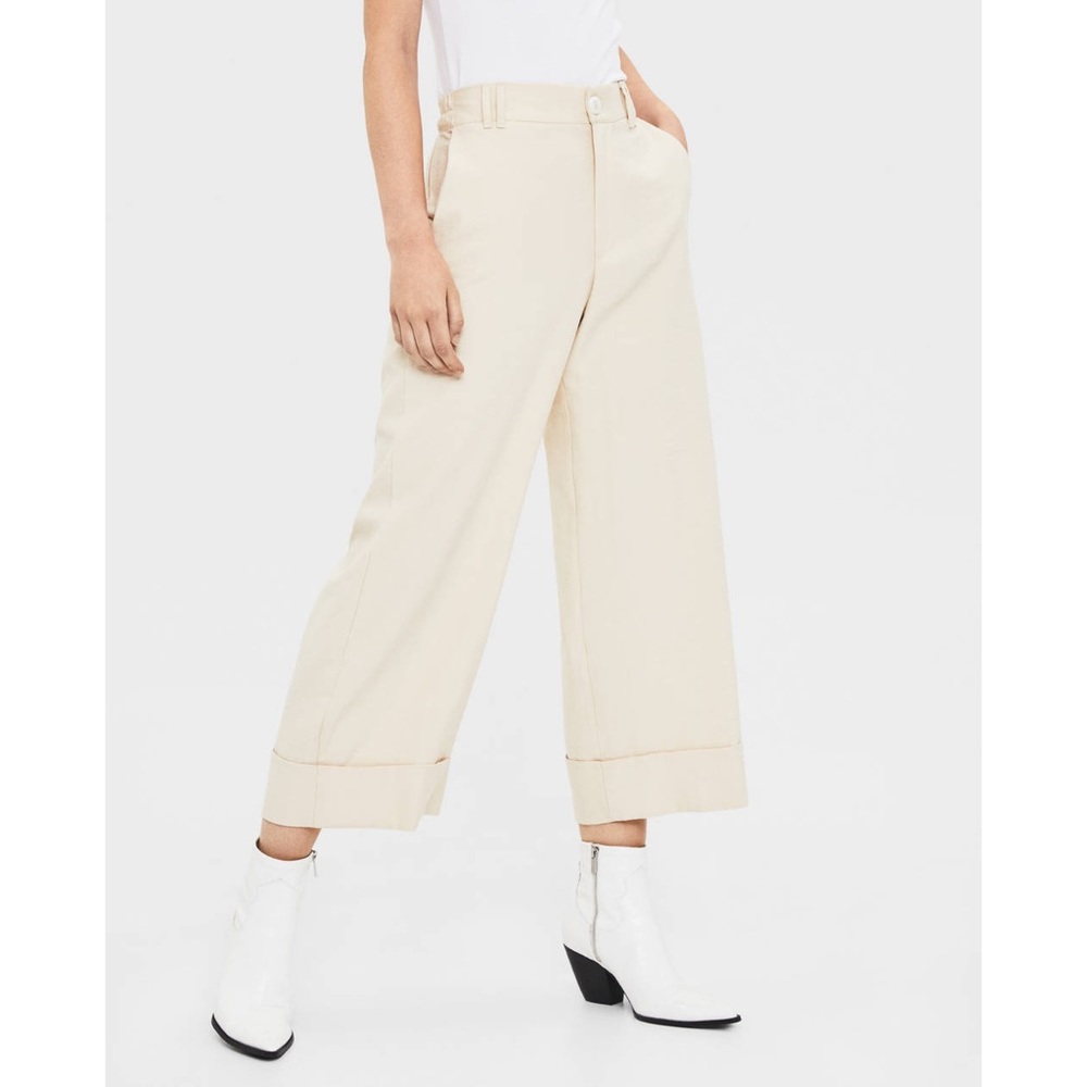bershka • hi-waist culottes beige